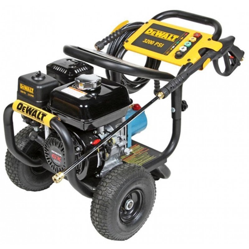 DEWALT DXPW60603 3200 PSI at 2.8 GPM HONDA with CAT Triplex Plunger Pump Cold Water Professional Gas Pressure Washer